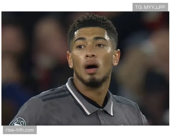 贝林厄姆与赖斯中场战术角色与分工差异解析 贝林厄姆与赖斯中场战术角色与分工差异解析